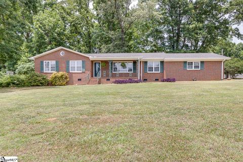 400 Westcliffe Way