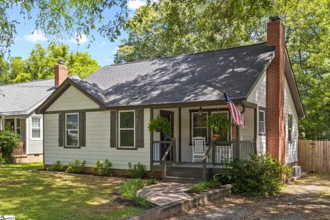 212 Sycamore Drive sold home in E Lynne, Greenville, SC