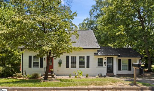 9 N Ymca Street sold home in Victor Monaghan, Greenville, SC