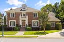 255 Chancellors Park Court sold home in Simpsonville, SC