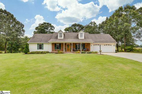 440 Sunburst Lane sold home in Windermere, Inman, SC