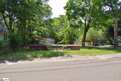19 Henderson Street sold home in City View, Greenville, SC