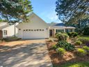 2 Twin Falls Drive sold home in Simpsonville, SC