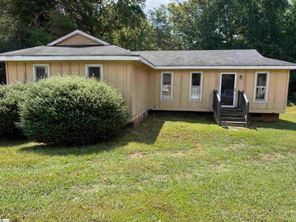 711 Old Farm Road