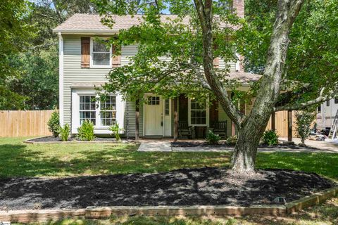 135 Manchester Drive sold home in Montclaire, Mauldin, SC