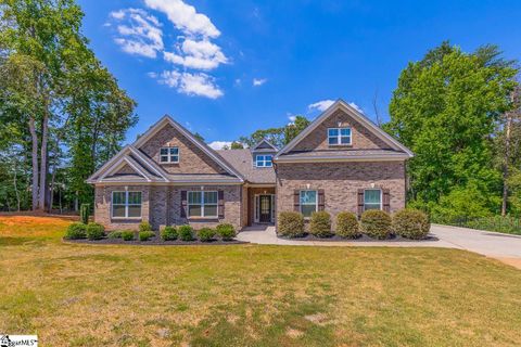 15 Sedgewood Court sold home in Ridge Water, Fountain Inn, SC