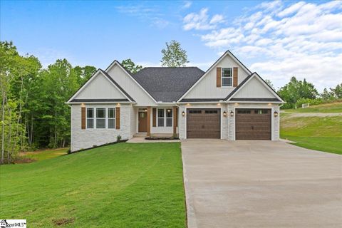 138 Eagles Crest Drive sold home in Pointe Summit, Marietta, SC