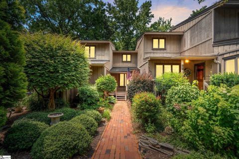 108 Inglewood Way