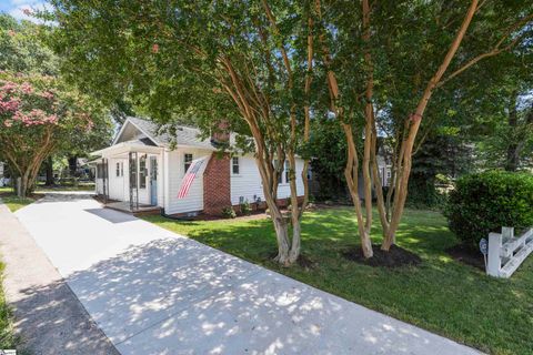 215 W Faris Road