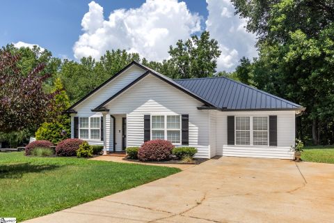 101 Valleydale Court sold home in Meadowbrook Farms, Inman, SC