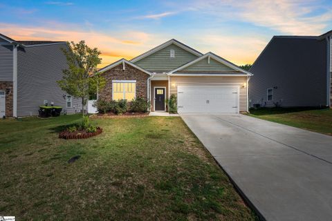 845 Colmore Trail sold home in Hampton Hills, Lyman, SC