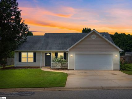 6 Regional Drive sold home in Autumn Hills, Greer, SC