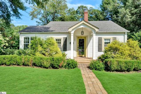 122 Parkwood Drive