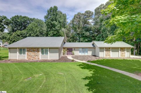 104 W Croydon Court sold home in Sedgewood, Easley, SC