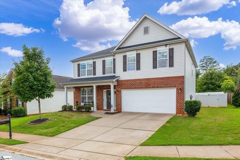 421 Plamondon Drive sold home in Remington, Simpsonville, SC