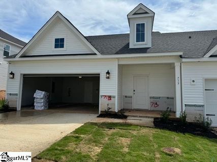 713 Isleworth Lane