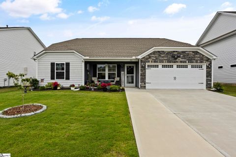 103 Bruinen Drive