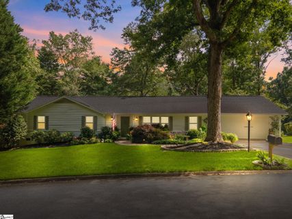 8 Eastwood Drive sold home in Old Mill Estate, Taylors, SC