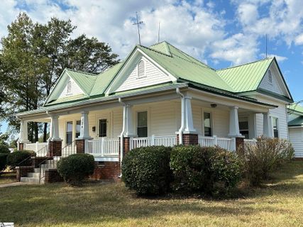 324 W Main Street sold home in Chick Springs, Taylors, SC