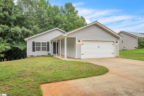 703 Patriot Lane sold home in Russells Place, Greer, SC