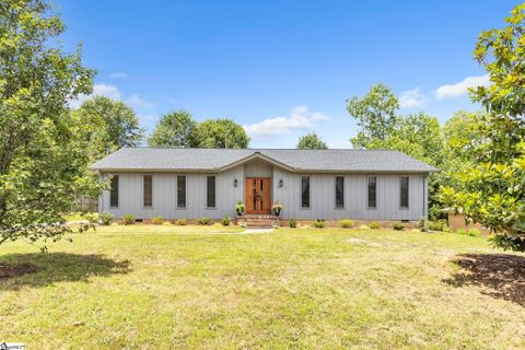 23 Tussock Road