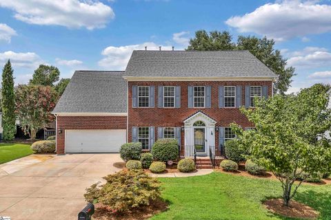 18 Meadow Rose Drive sold home in Woodland Creek, Travelers Rest, SC