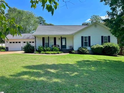 711 Jordan Creek Road sold home in Lake Cooley Landing, Inman, SC