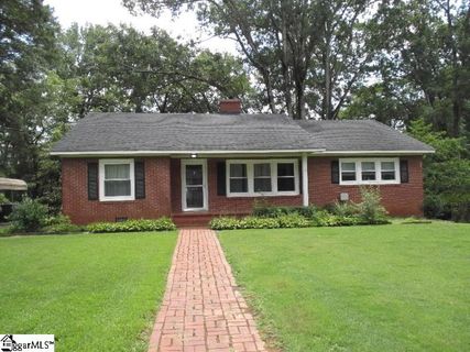 101 Meadow Road sold home in Grayview Estate, Laurens, SC
