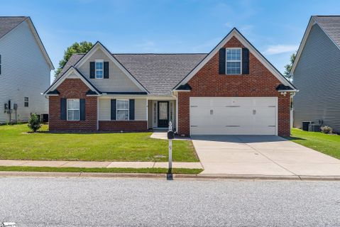 9 Kirkshire Lane sold home in Fairview Pointe, Simpsonville, SC