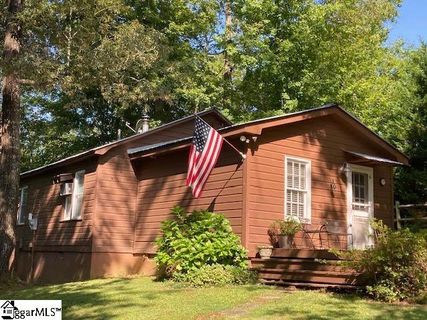 637 North Lake Drive sold home in Whitewater Lake, Salem, SC