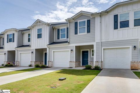863 Thread Way sold home in City Station Townes, Greer, SC