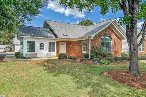 301 Heritage Club Drive sold home in Heritage Club Villas, Greenville, SC