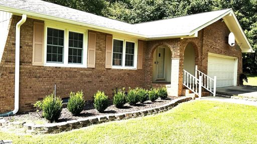 22 Woodview Drive sold home in Northwood, Taylors, SC