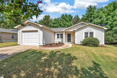 20 Woodtrace Circle