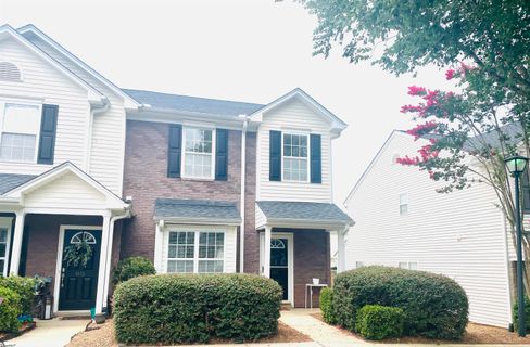 607 Graythorn Lane