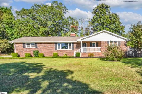17 Astor Street sold home in McSwain Gardens, Greenville, SC
