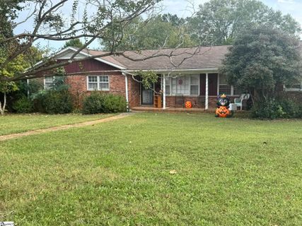 15 Mistletoe Drive sold home in Mountain Shadow, Greenville, SC