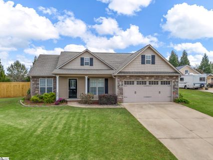 232 Metcalf Court sold home in Lancaster Farms, Spartanburg, SC