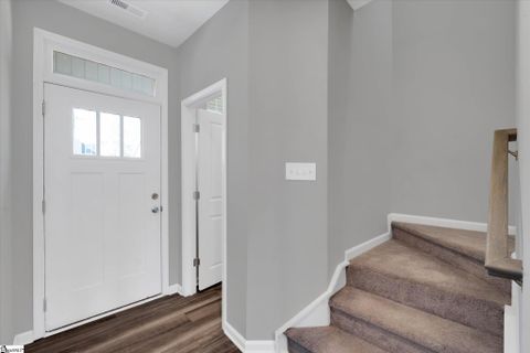 308 E Compass Way