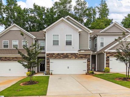 352 Waterhall Lane sold home in Clayton Manor, Spartanburg, SC