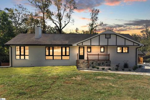 4 Roberta Drive sold home in Cherokee Forest, Greenville, SC