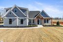 101 Ever Silvers Lane sold home in Taylors, SC