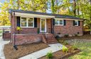 5 Sutton Drive sold home in Taylors, SC