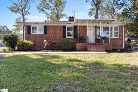 4109 Edwards Road sold home in Mayfair Estates, Taylors, SC
