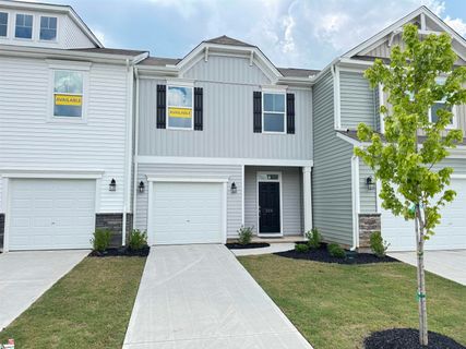 206 Toal Court active home in Bellevue, Greenville, SC