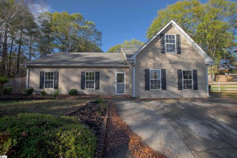 3 Roundleaf Court sold home in Neely Forest, Simpsonville, SC