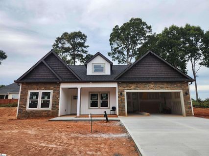 313 Limbwood Court sold home in Forest Springs, Boiling Springs, SC
