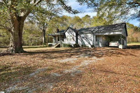 Previously sold for $198,000