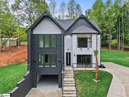 184 Blackberry Valley Road