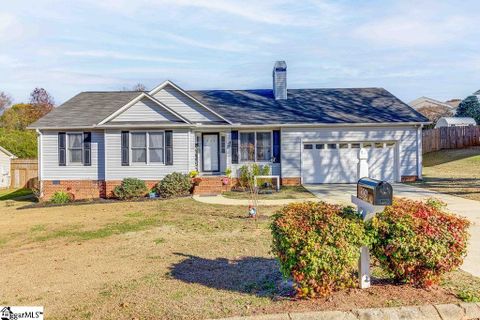 206 Foxfire Drive sold home in Foxwood, Simpsonville, SC